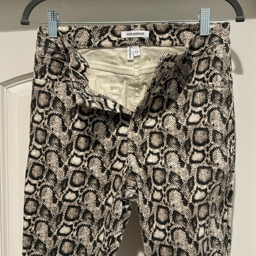 Good American • good legs snakeskin skinny jeans size 10/30